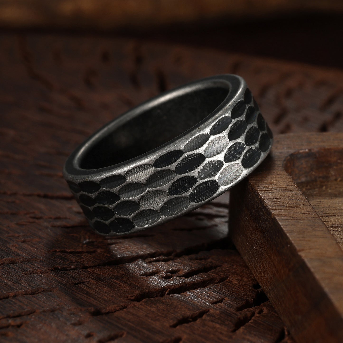 Planderful Everyday Genie Hammer Pattern Mens Ring Hip Hop