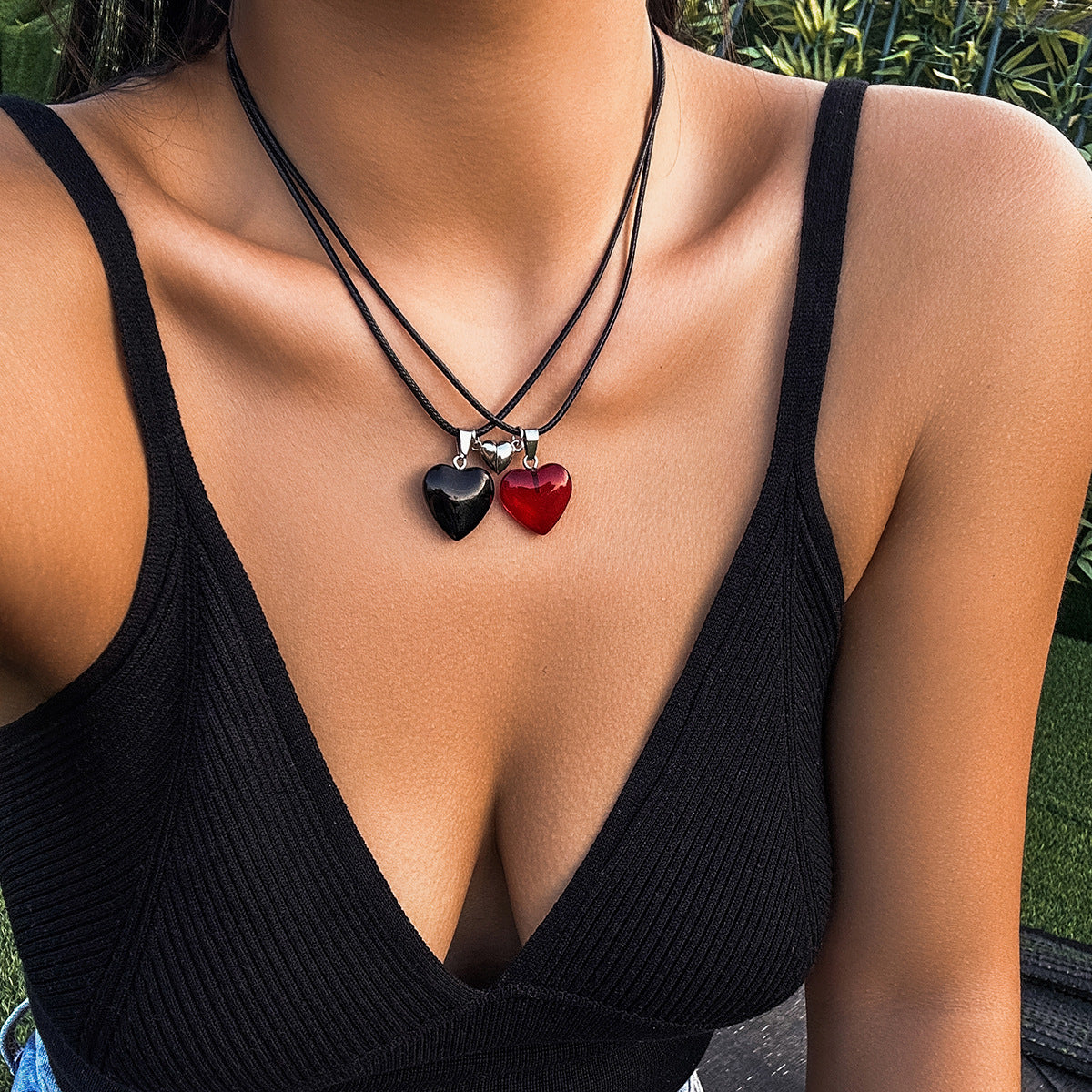 Magnetic Retro Heart Necklace Set for Lovebirds