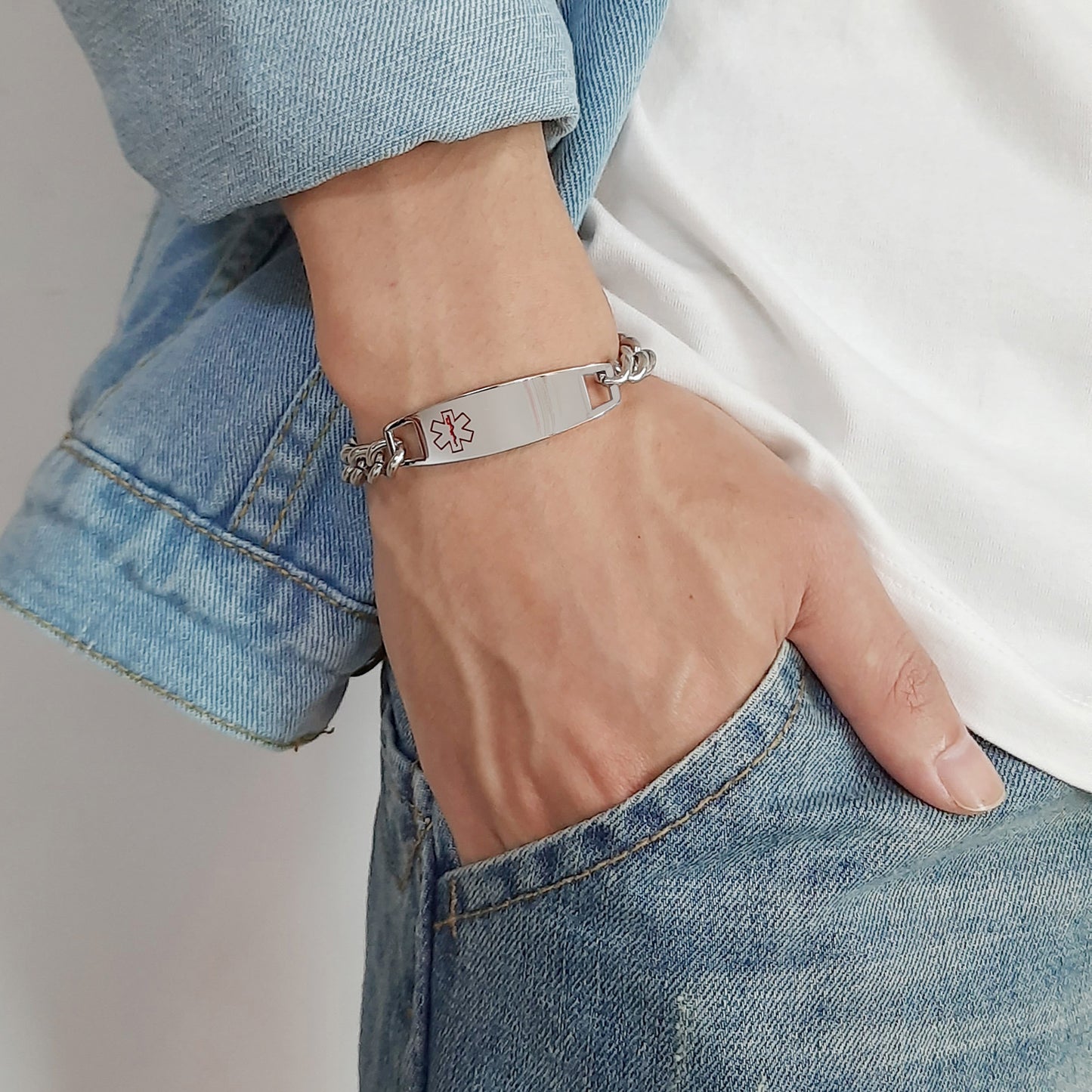 Foreign Trade European And American Jewelry 21.5CM Stainless Steel Medical Logo Curved Bracelet