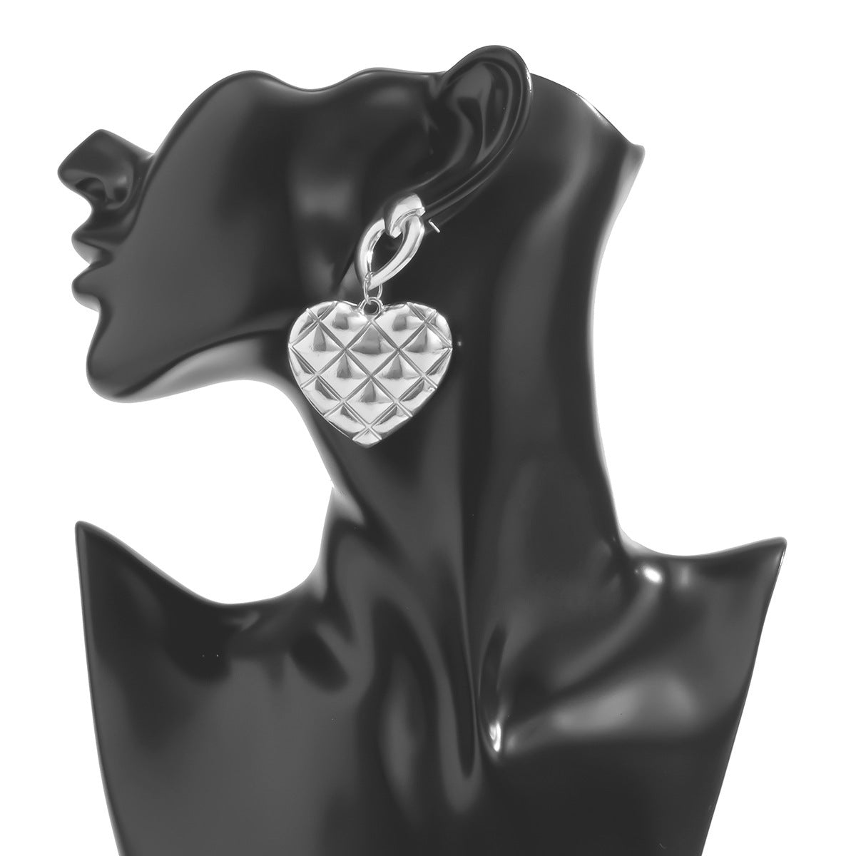 Fashionable Vienna Verve Alloy Earrings with Metal Needles and Simple Three-dimensional Heart-shaped Design