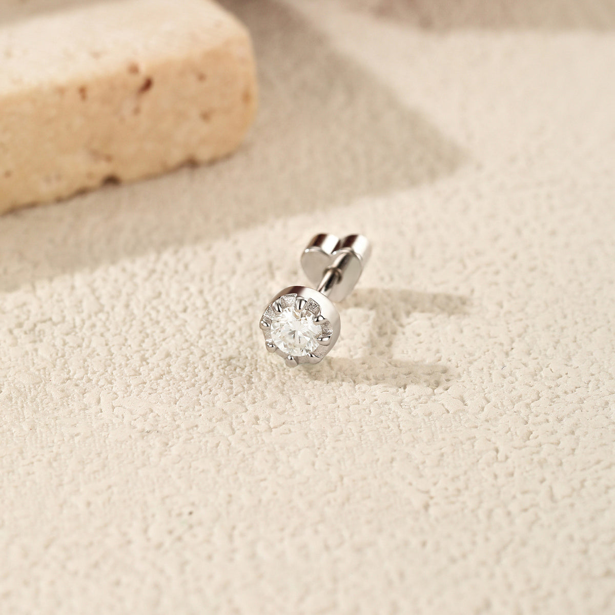 925 Sterling Silver Petite Heart Moissanite Screw-Back Stud