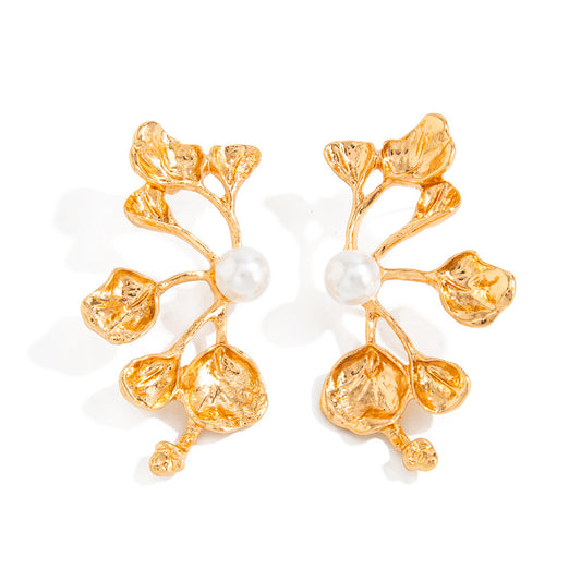 Planderful Vienna Verve Imitation Pearl Leaf Stud Earrings For Women Elegant 3D Flower Geometric Design