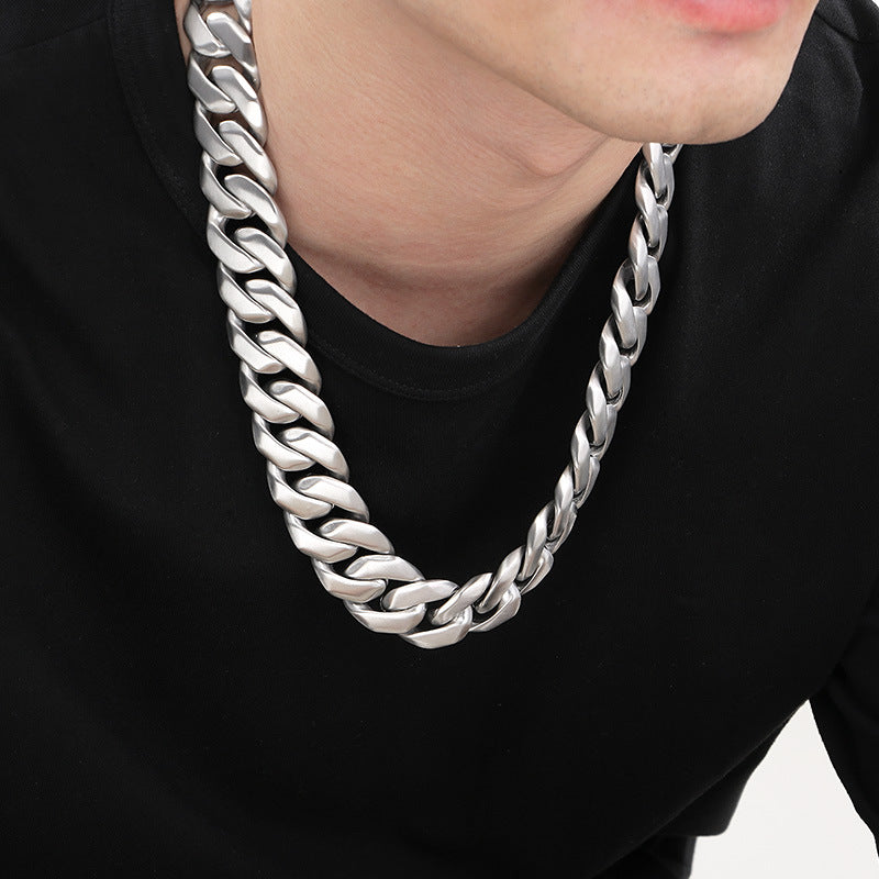 Planderful Everyday Genie Cuban Chain Mens Necklace Titanium