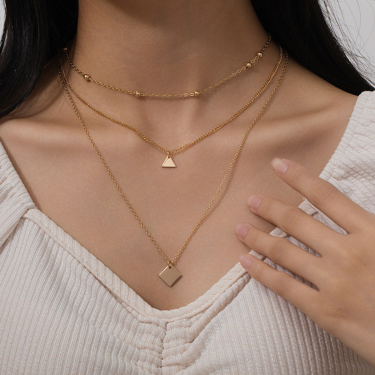 Planderful Vienna Verve Necklace – Stylish Multi-Layer Design