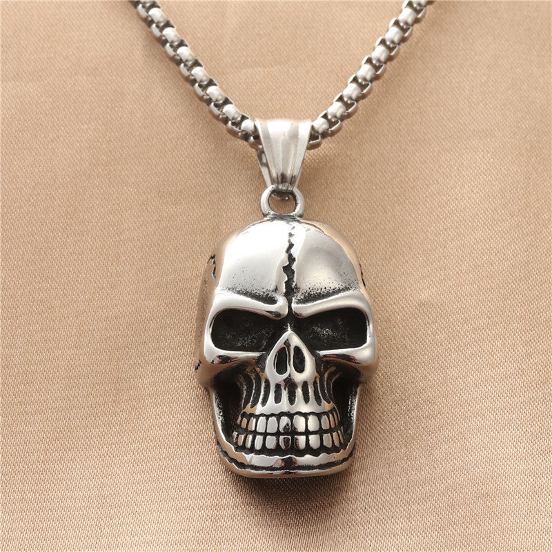 Punk Style Titanium Steel Skull Pendant Necklace for Men - Retro Dominance