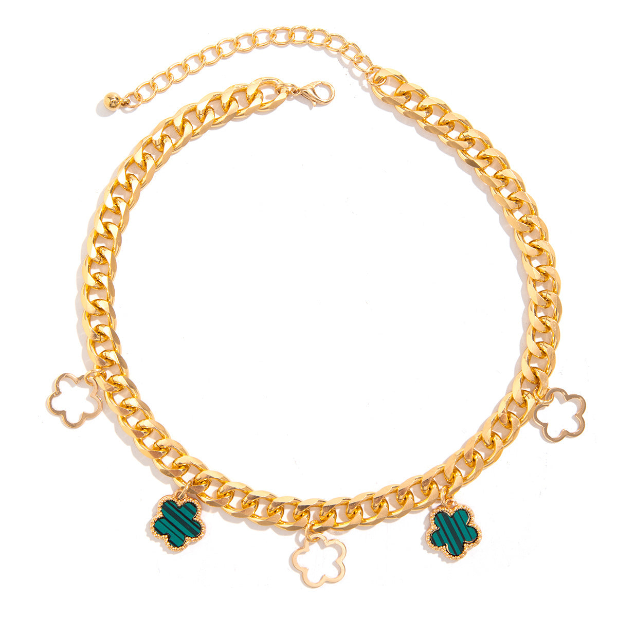 Cold Wind Metal Alloy Necklace with Tassel Clover Pendant