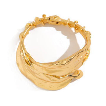 European and American Bracelet exaggerated leaf retro wide bracelet female French temperament pleated pitted alloy bracelet statement