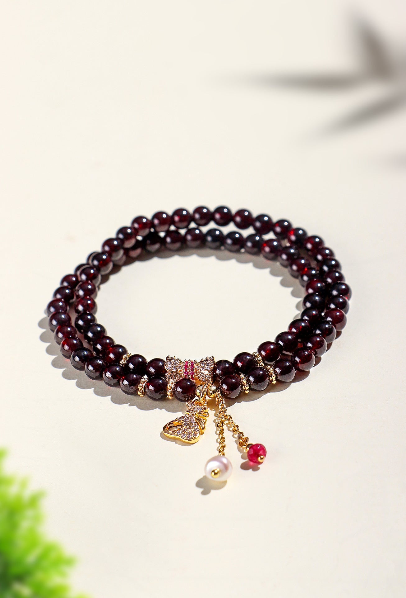 Planderful Fortune's Favor Bracelet – Elegant Multi-Circle Design