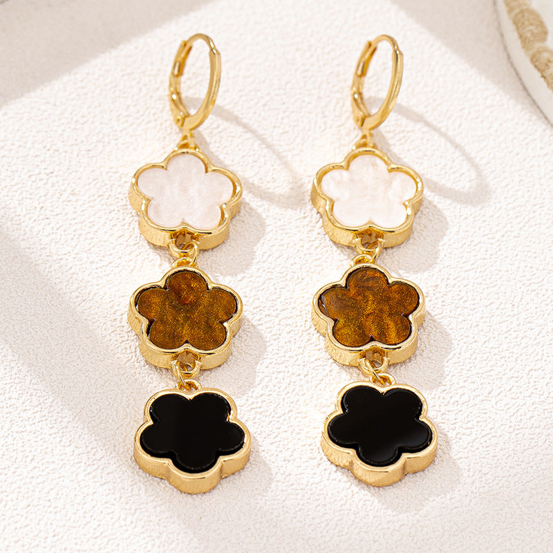 Planderful Vienna Verve Earrings – Elegant Five-Leaf Clover Design