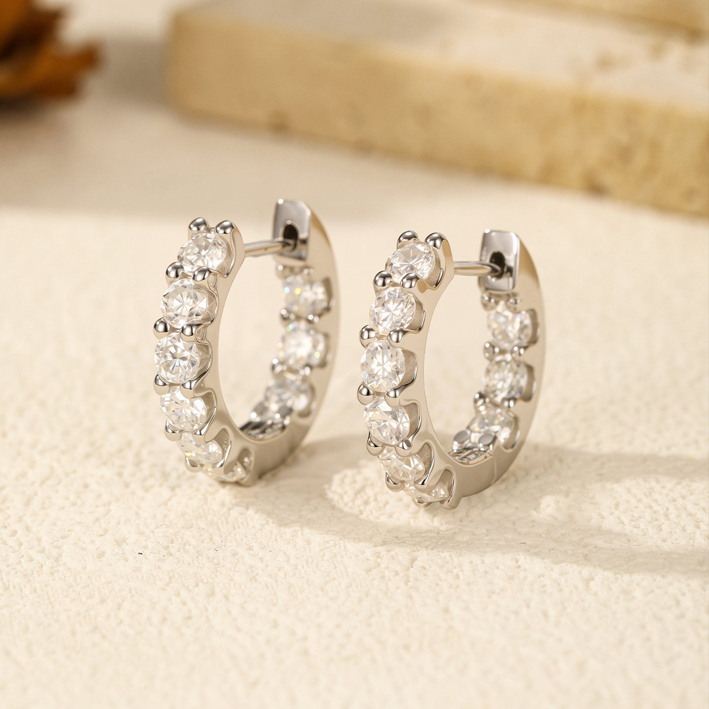 Planderful Moissanite Sparkling Earrings – High-End Light Luxury Design