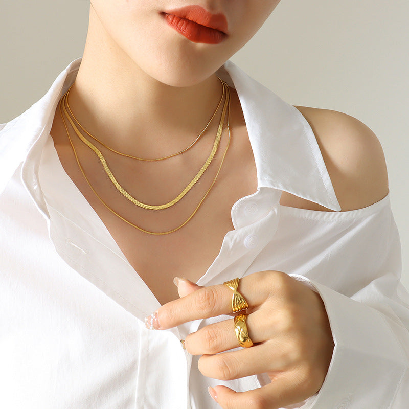 Luxury Triple Layered Necklace with Blade Design - Elegant Clavicle Chain