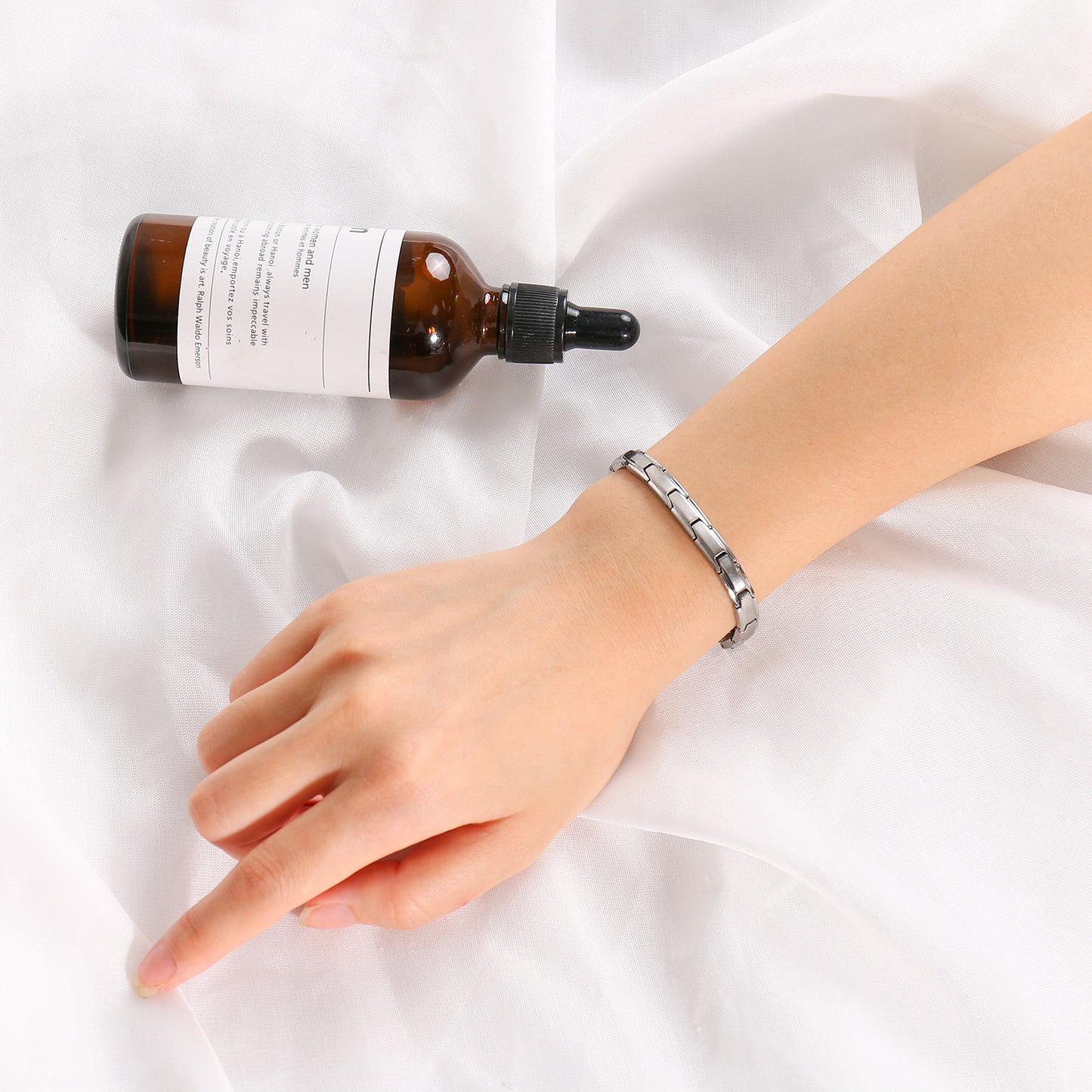 Stainless Steel Magnet Bracelet Stylish Simple Women's Bracelet