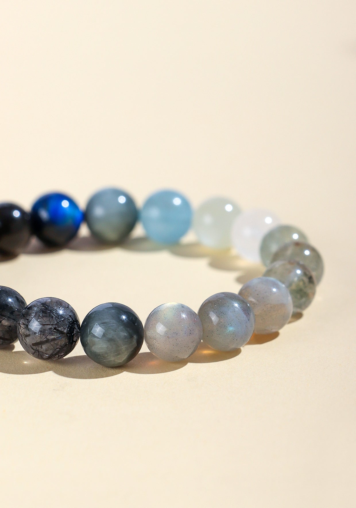 Planderful Fortune's Favor Bracelet – Unique Crystal Beaded Design