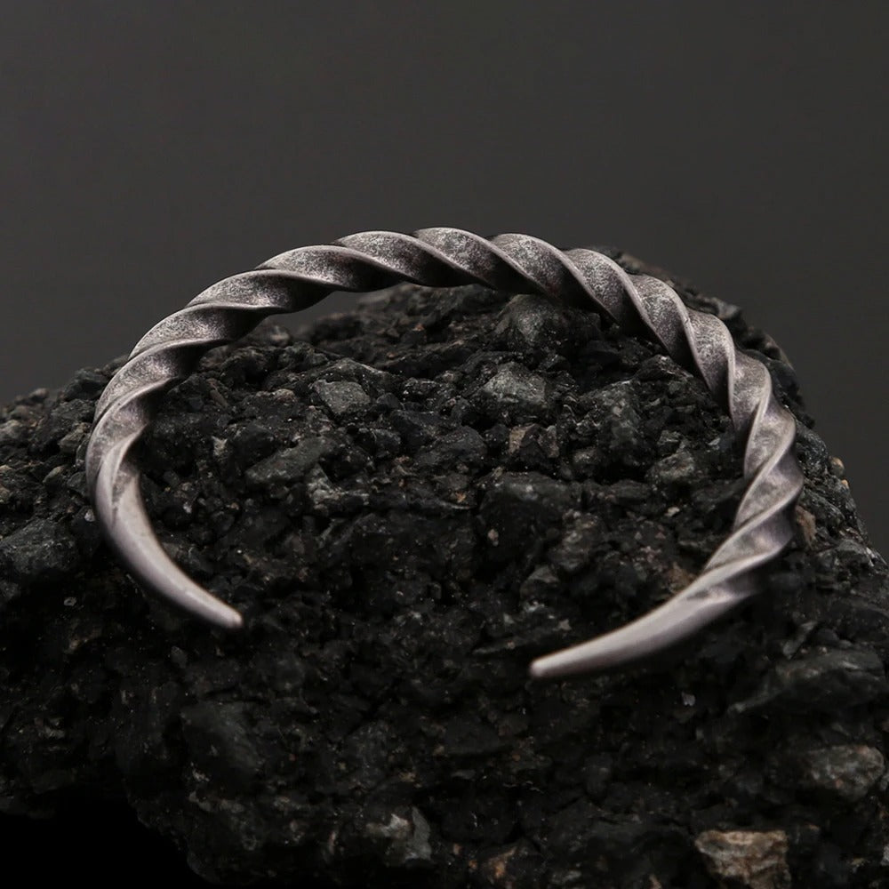 Vintage Light Bracelet