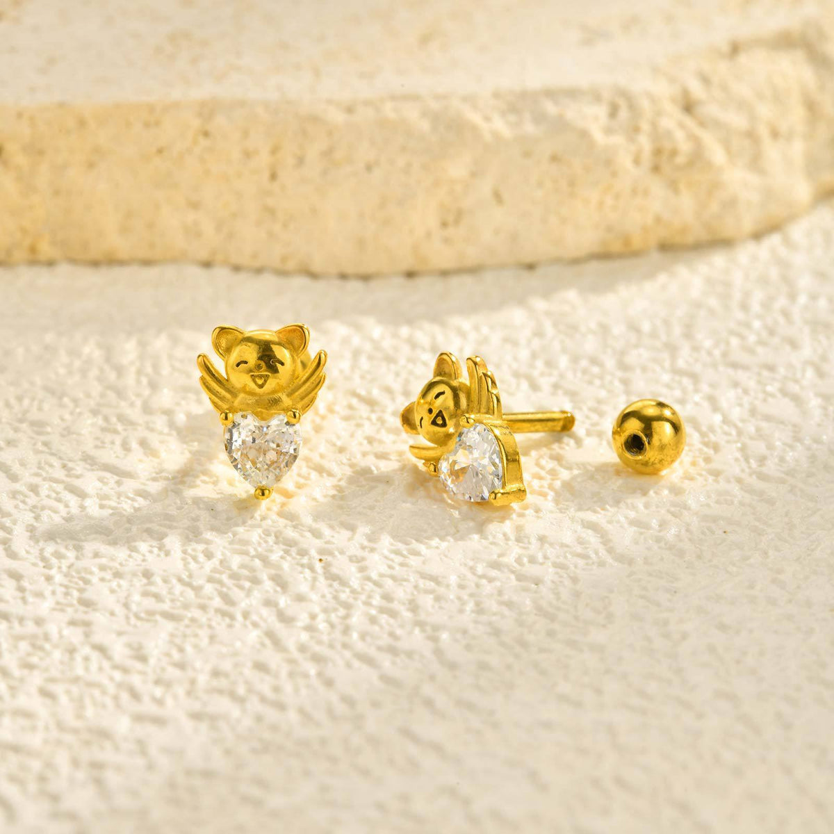 Zircon Heart Single Earring