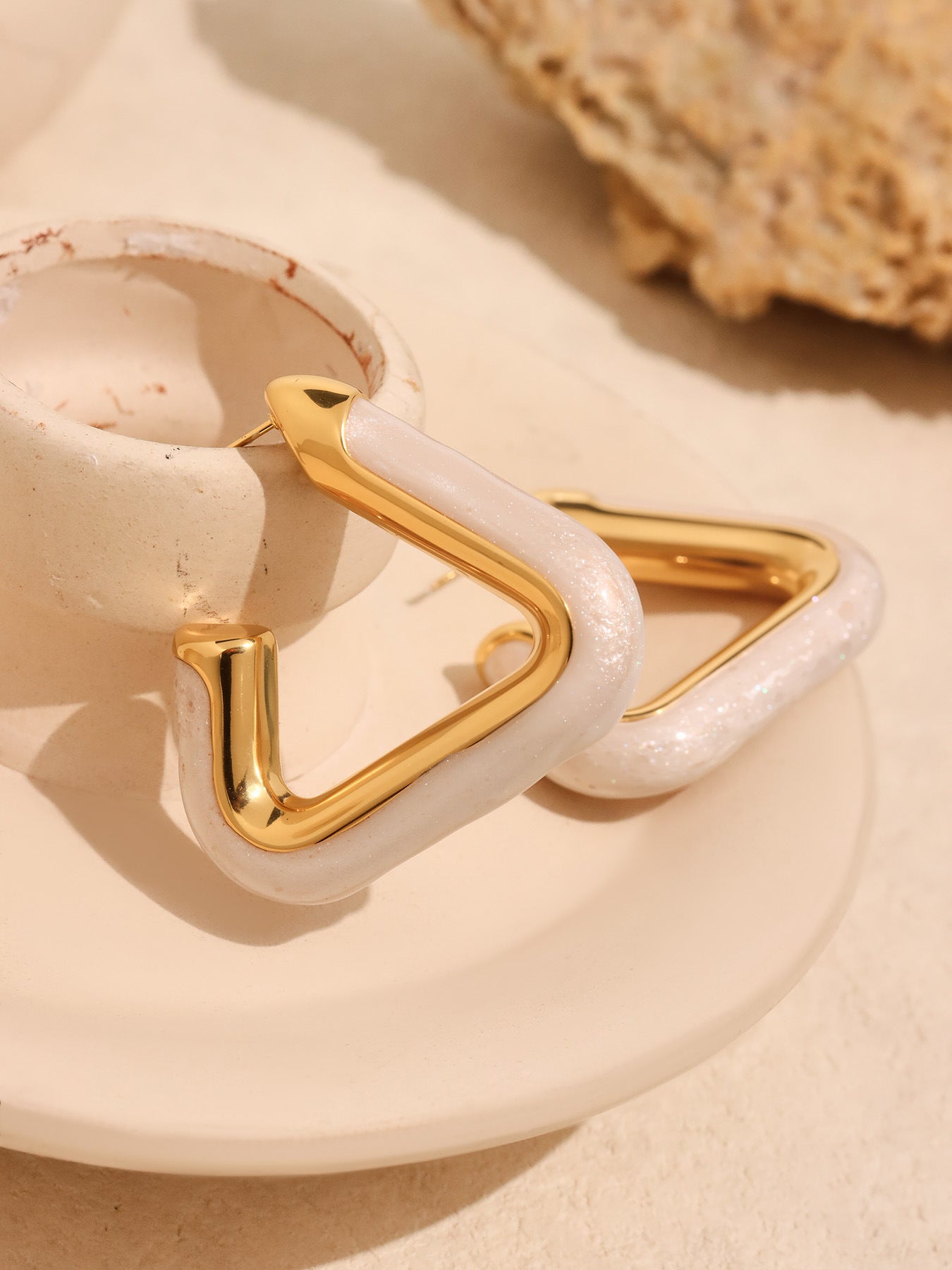 Planderful Triangular Pearl Earrings Hollow Gold For Women