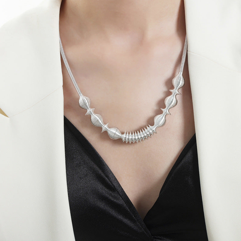 Golden Glow Retro Pendant Necklace for Women by Planderful - Everyday Genie Collection