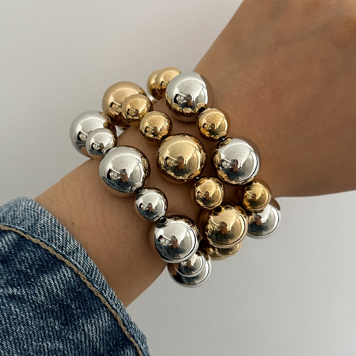 Planderful Vienna Verve Punk Beaded Bracelet For Women Bold Geometric Ball Jewelry With Contrasting Colors