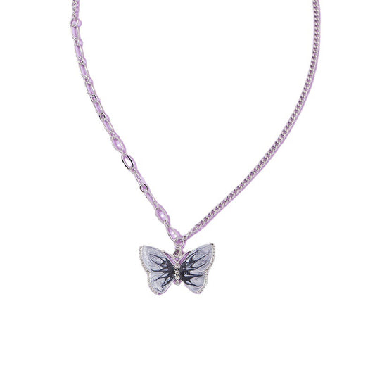 Butterfly Charm Necklace - Stylish Collarbone Chain for Trendsetters