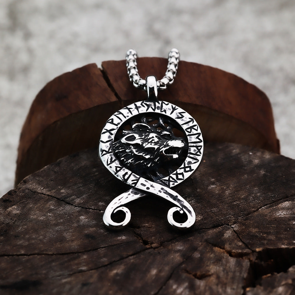 European and American Style Nordic Viking Rune Wolf Head Pendant