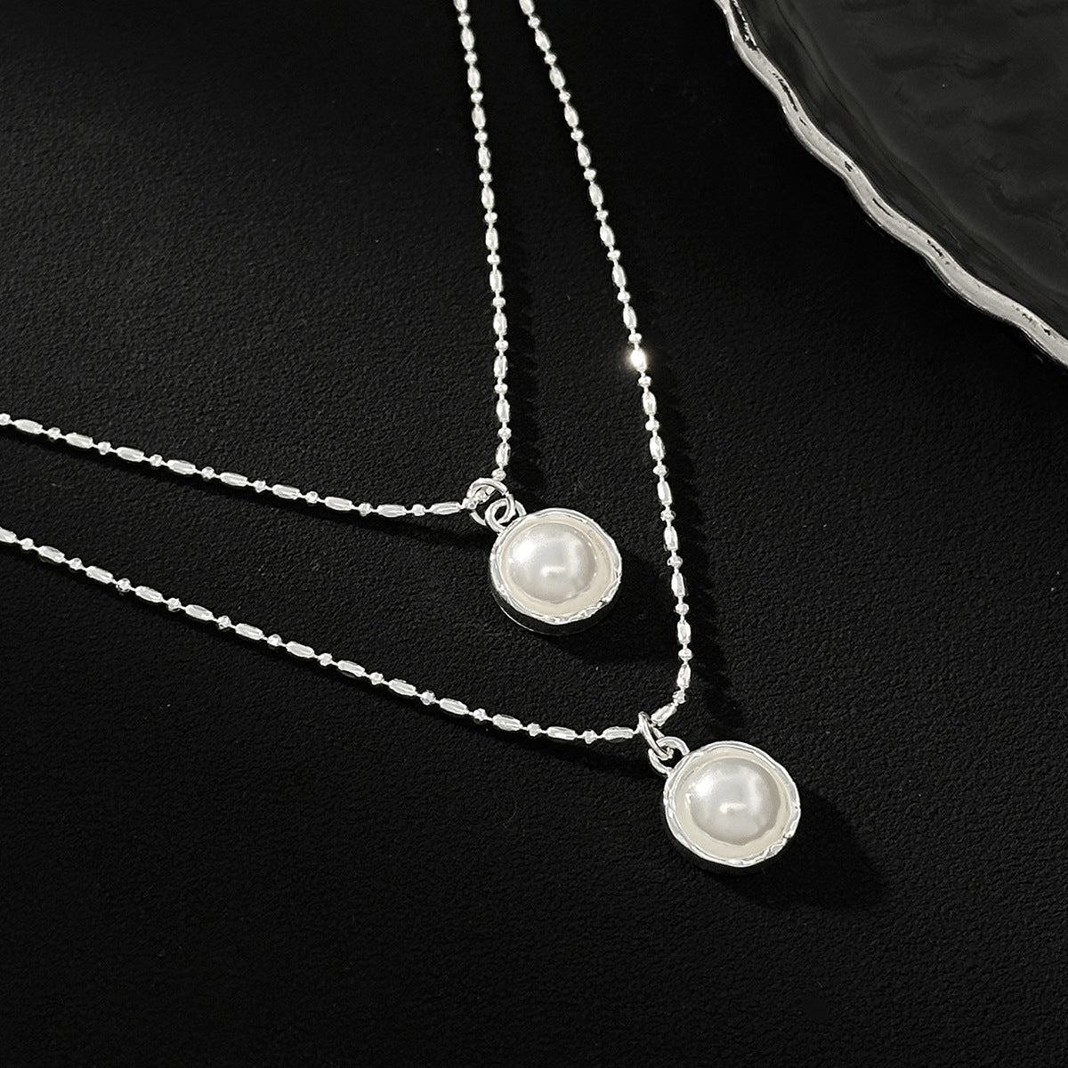 Double-Layer Pearl-Style Geometric Necklace