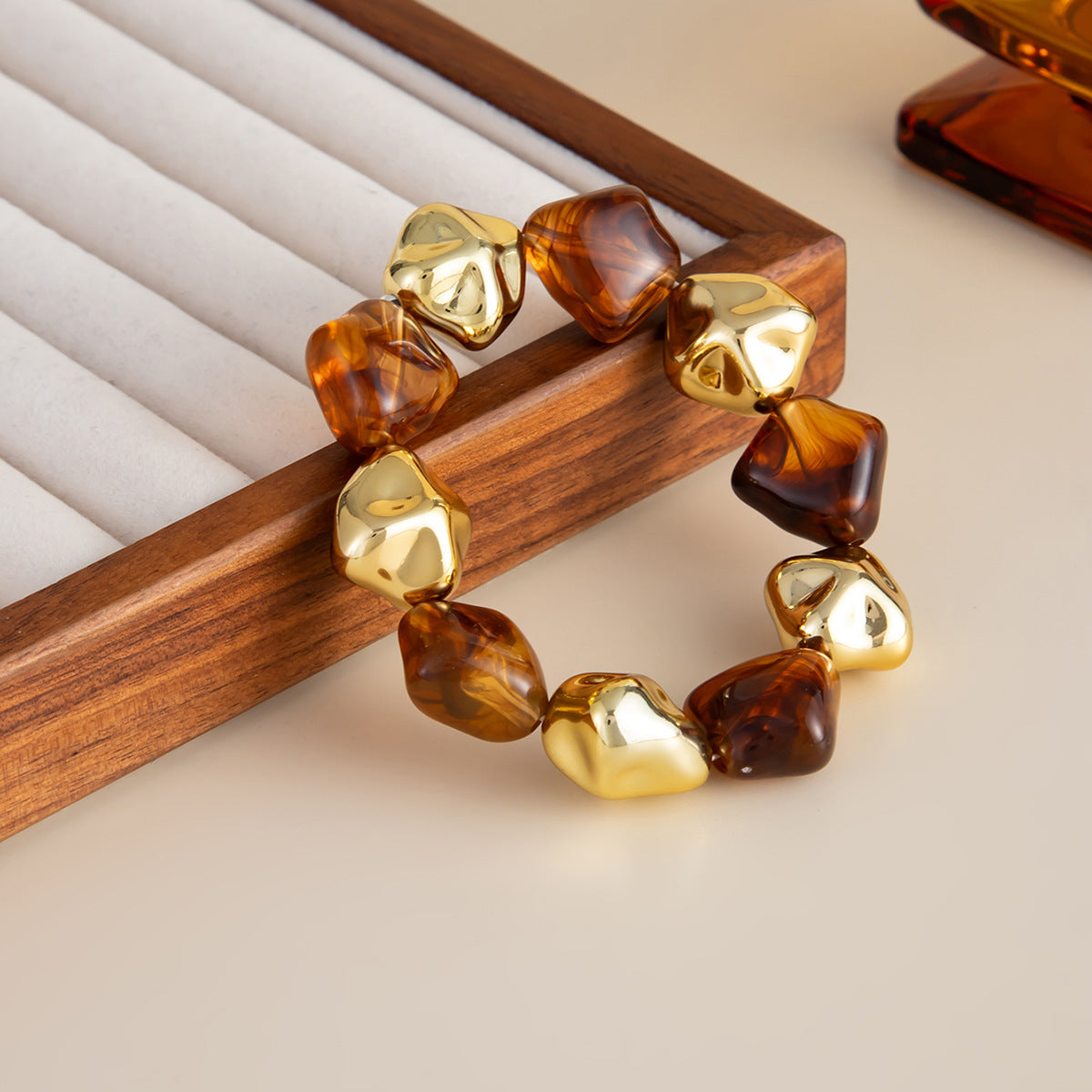 Retro Curved Geometric Splicing Bracelet Bracelet Imitation Pearl Special-Shaped Bracelet