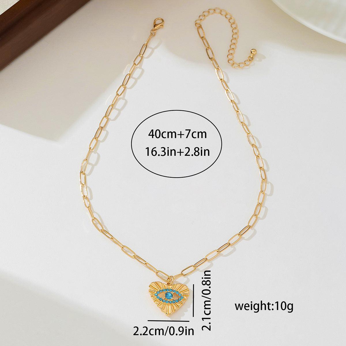 Planderful Vienna Verve Necklace – Fashionable Personalized Retro Design