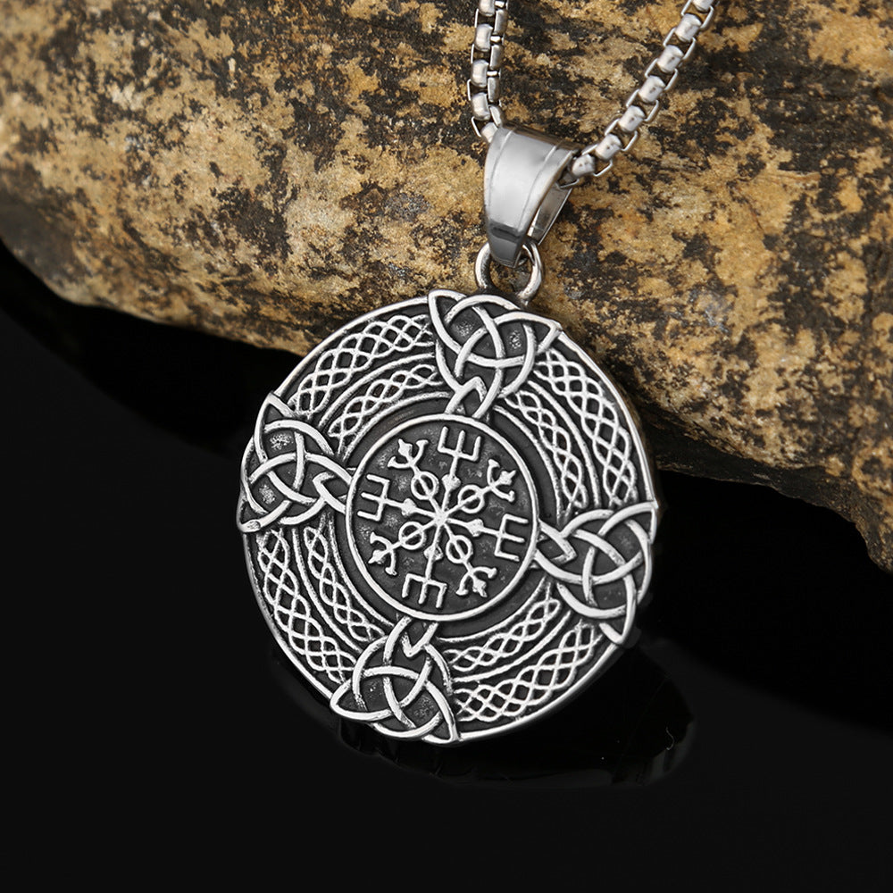 European and American New Wholesale Viking Celtic Knot Necklace for Men