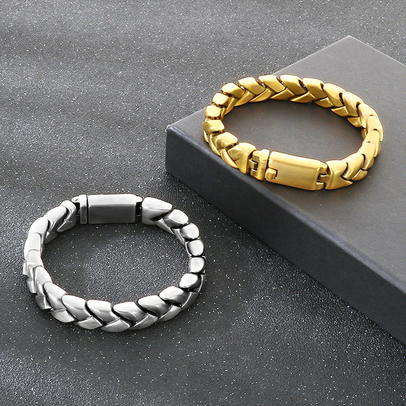 11mm Sand Surface – Vacuum Electroplating Staggered Layered Cuban Chain Titanium Steel Bracelet