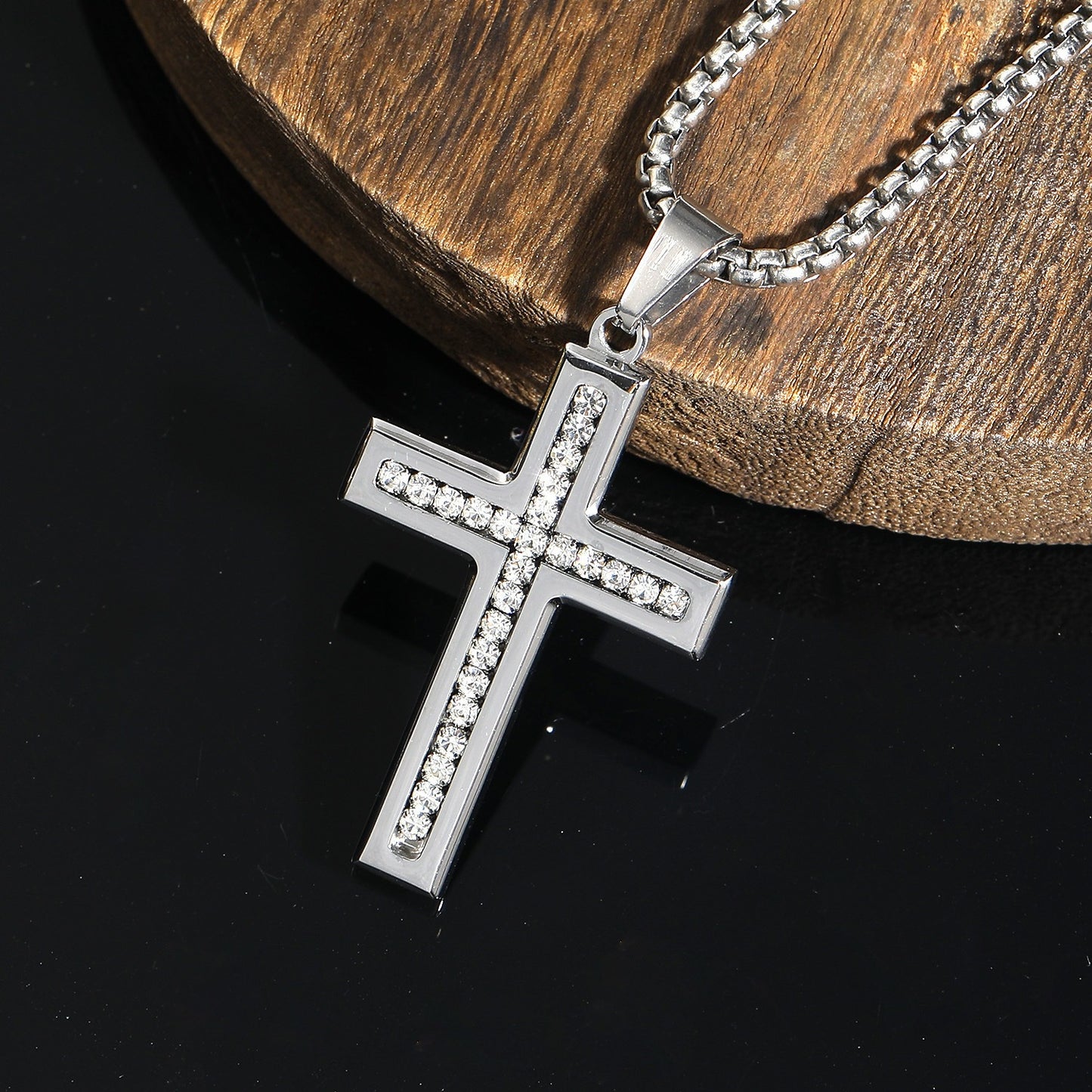 Planderful Zircon Cross Necklace For Women Elegant Glossy Collarbone Chain Versatile Everyday Genie Jewelry