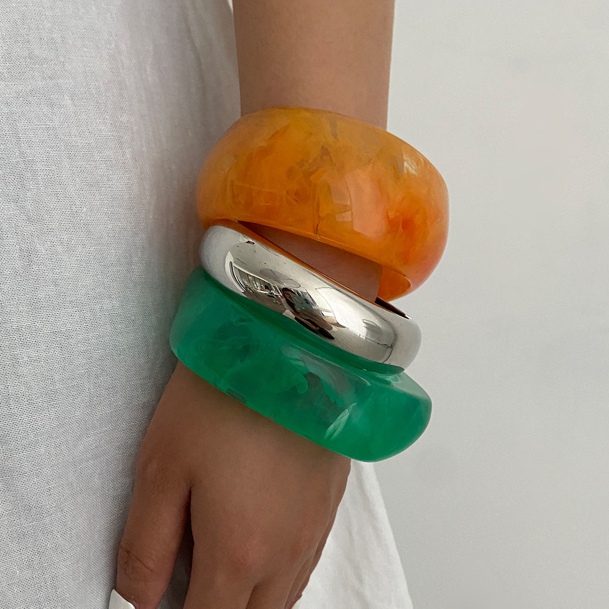 Planderful Vienna Verve Exaggerated Resin Arc Bracelet Statement Irregular Geometric Jewelry for Women