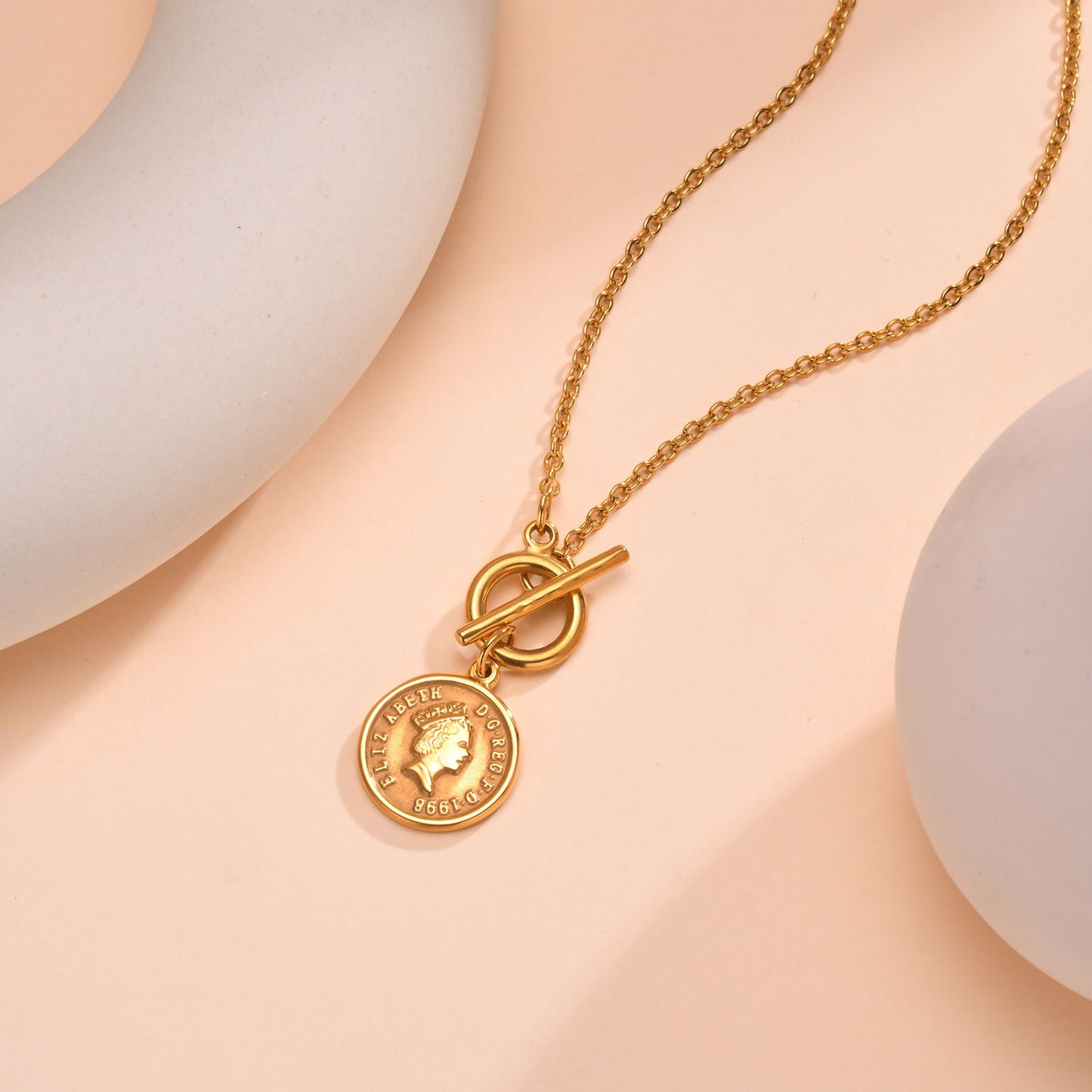 Ins Necklace Stainless Steel Elizabeth Round OT Buckle Gold