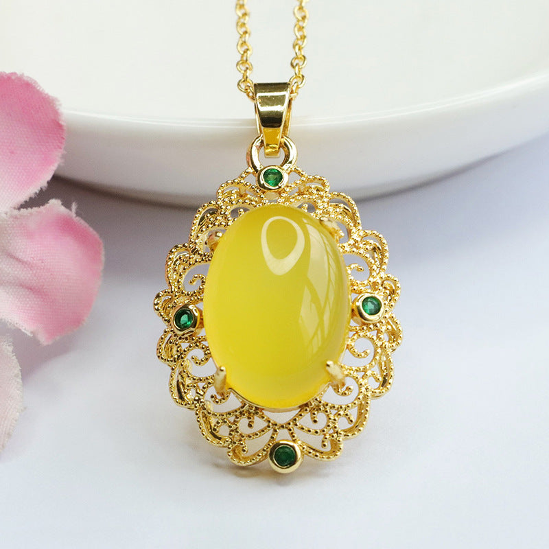 Oval Natural Red Agate Pendant, Yellow Green Chalcedony Golden Pendant Ethnic Style
