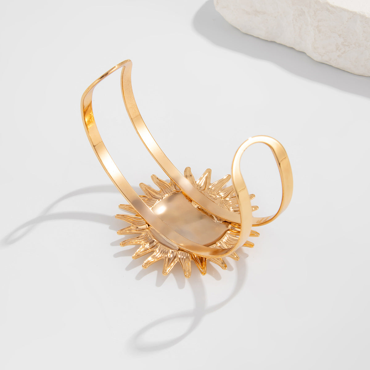 Planderful Vienna Verve Bracelet – Creative Sunflower Design