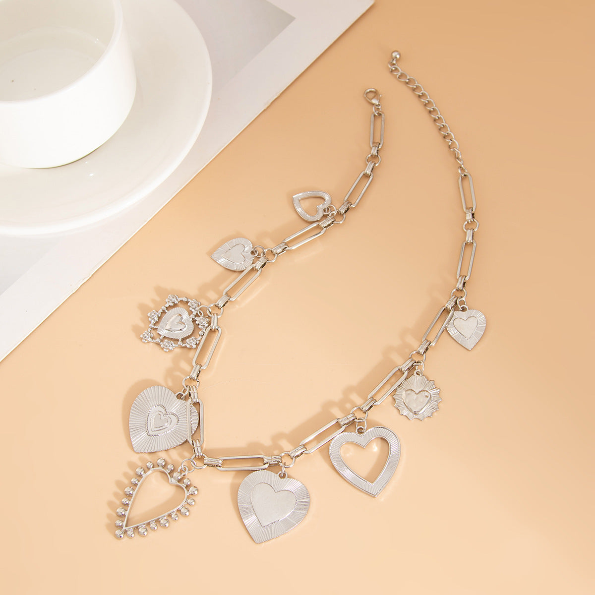 Planderful Vienna Verve Necklace – Personalized Love-Shaped Pendant