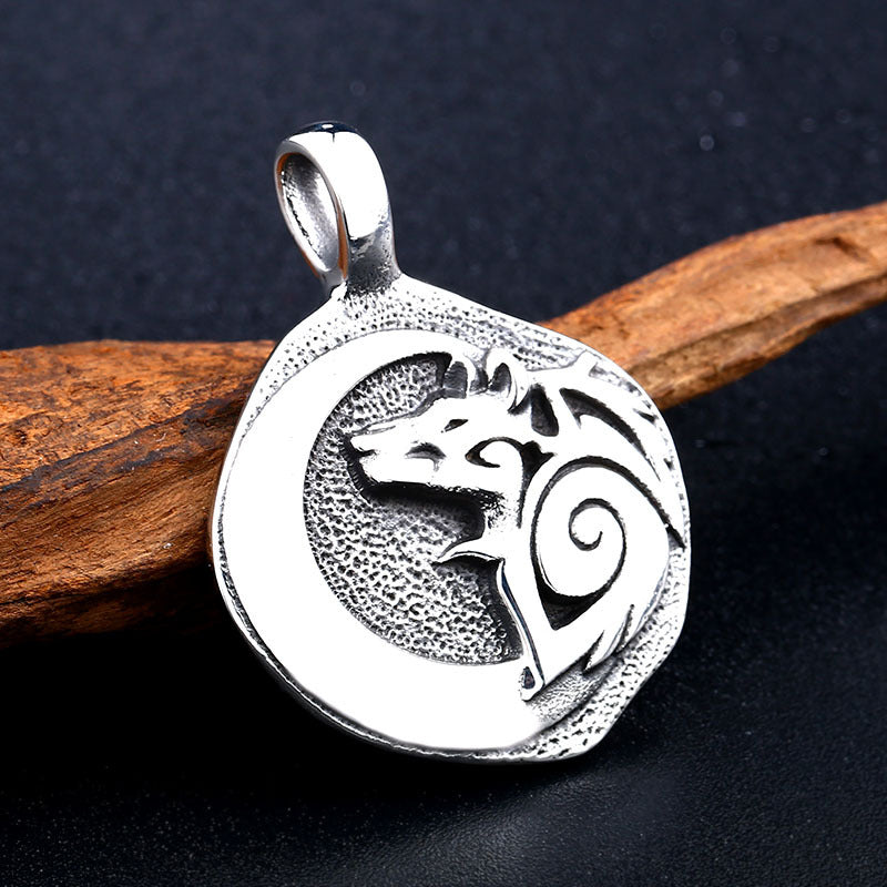 Retro Stainless Steel Wolf Head Pendant for Men - Personalized Titanium Steel Jewelry