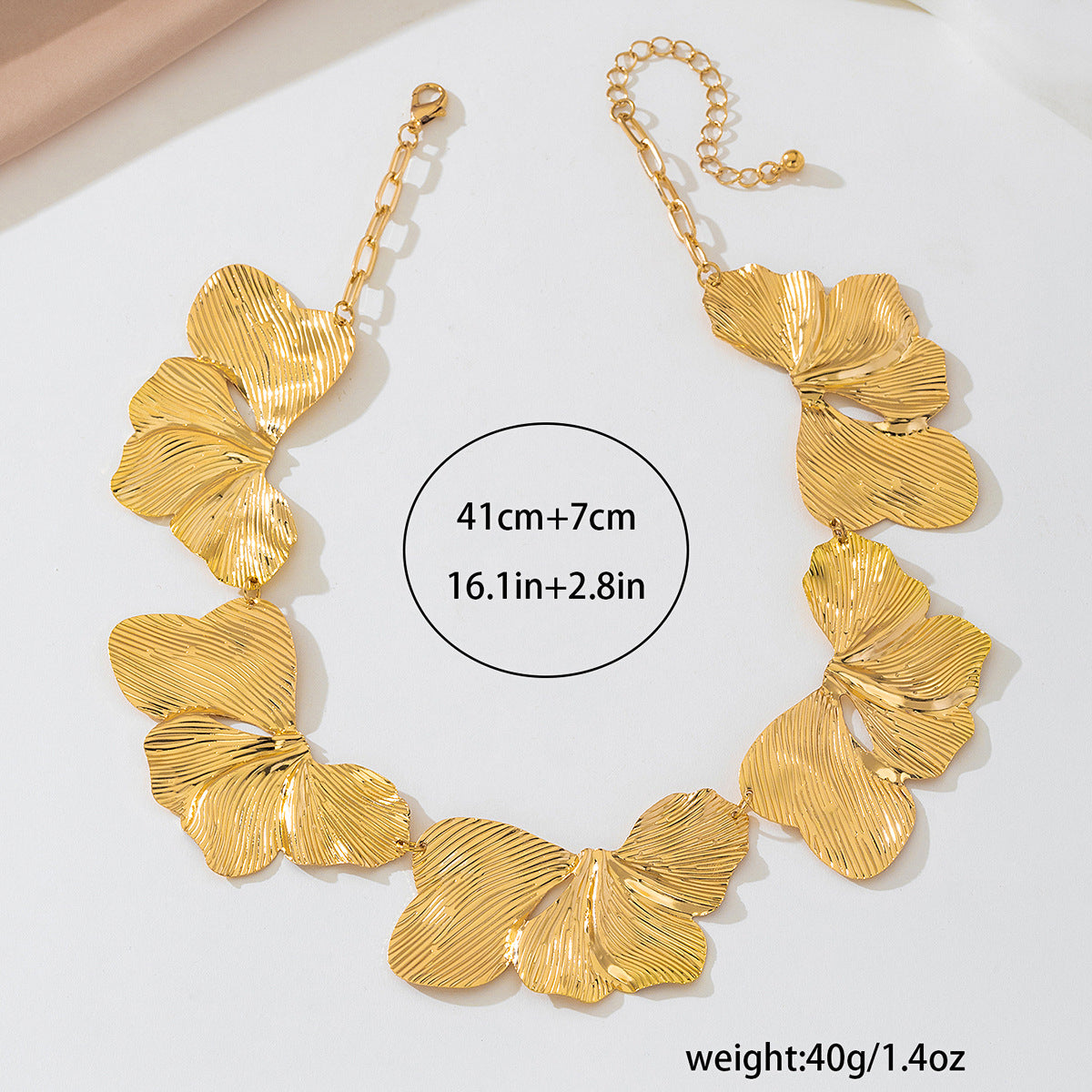 Planderful Vienna Verve Necklace – Exaggerated Fashion Metal Texture