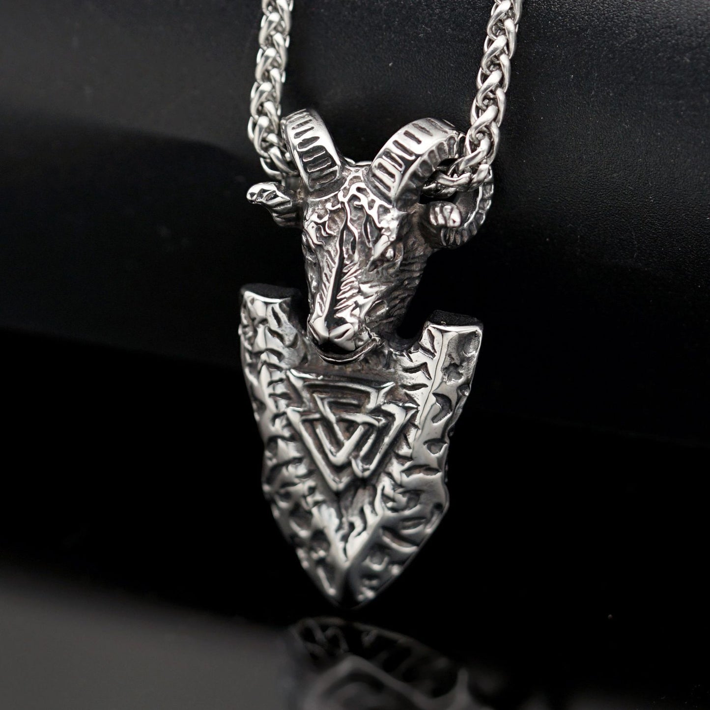 Steel Necklace - Vintage Nordic Rune Pendant