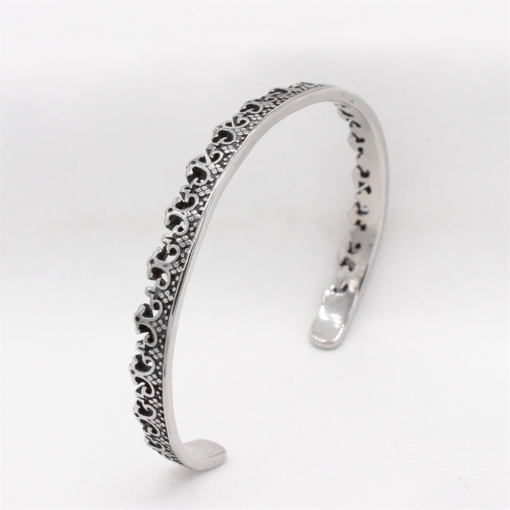 Planderful Everyday Genie – European and American Retro Crown Titanium Steel Bracelets