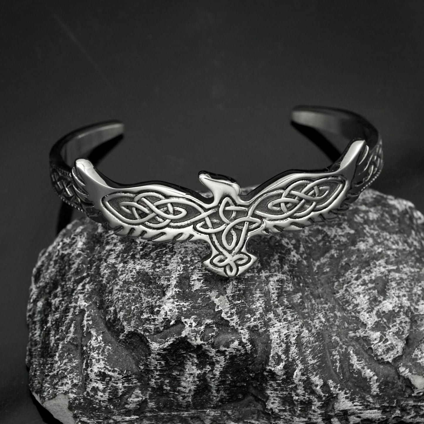 Planderful Titanium Steel Bracelet For Men Unisex C Shaped Open Design Durable Protection