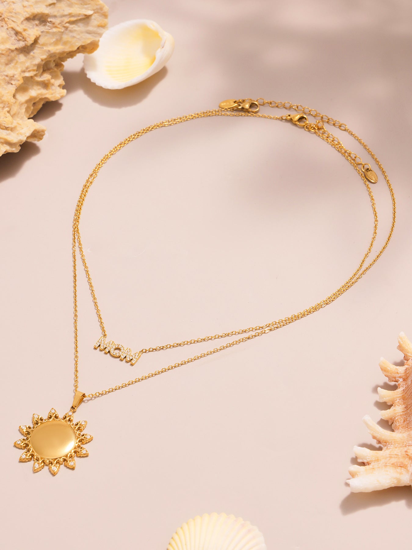 Planderful MOM Letter Necklace Sunflower Pendant 18K Gold