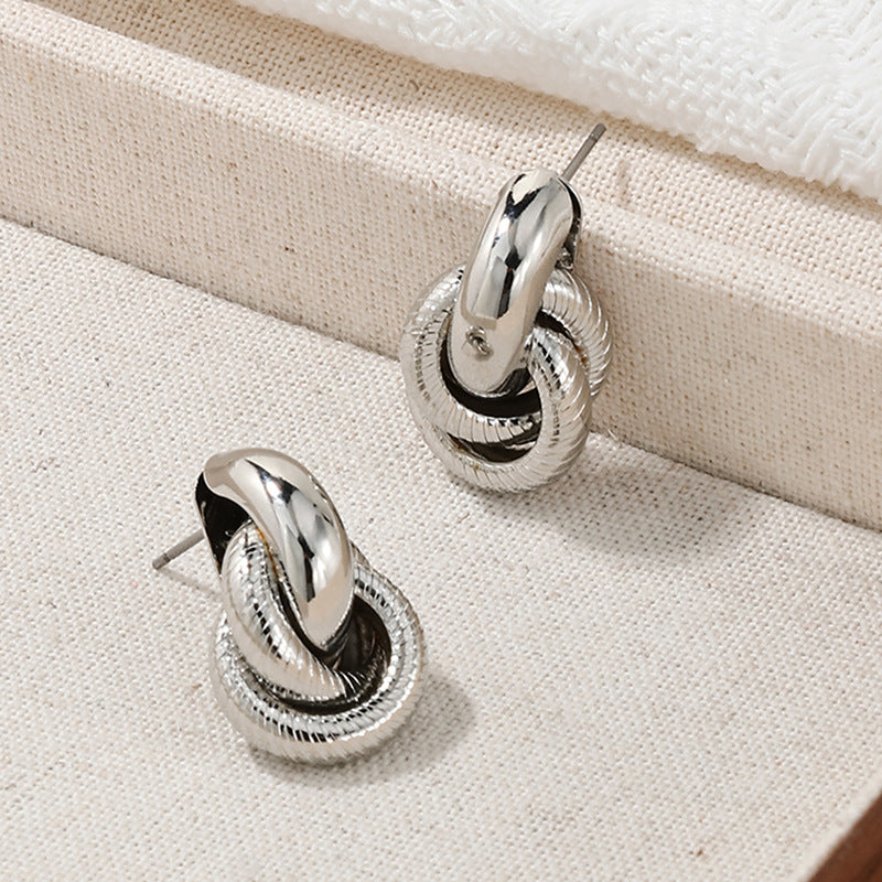 Chic Vienna Verve Metal Needle Earrings with Niche Design and Wholesale Option