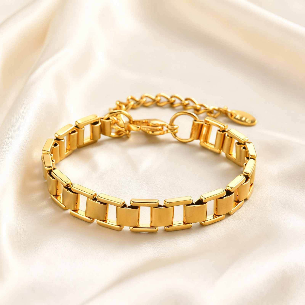 Amazon Supply Commuter Simple Stainless Steel Bracelet