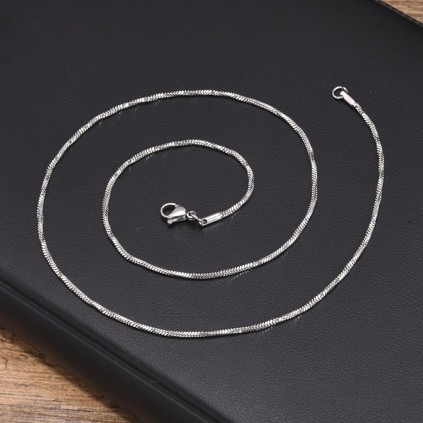 Men's Stainless Steel Twisted Square Snake Bone Chain Necklace