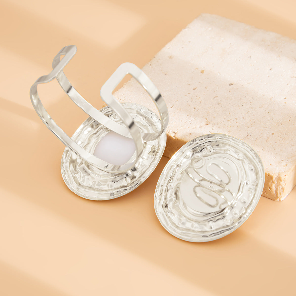 Planderful Vienna Verve Bracelet Set – Elegant Geometric Design with Imitation Pearls