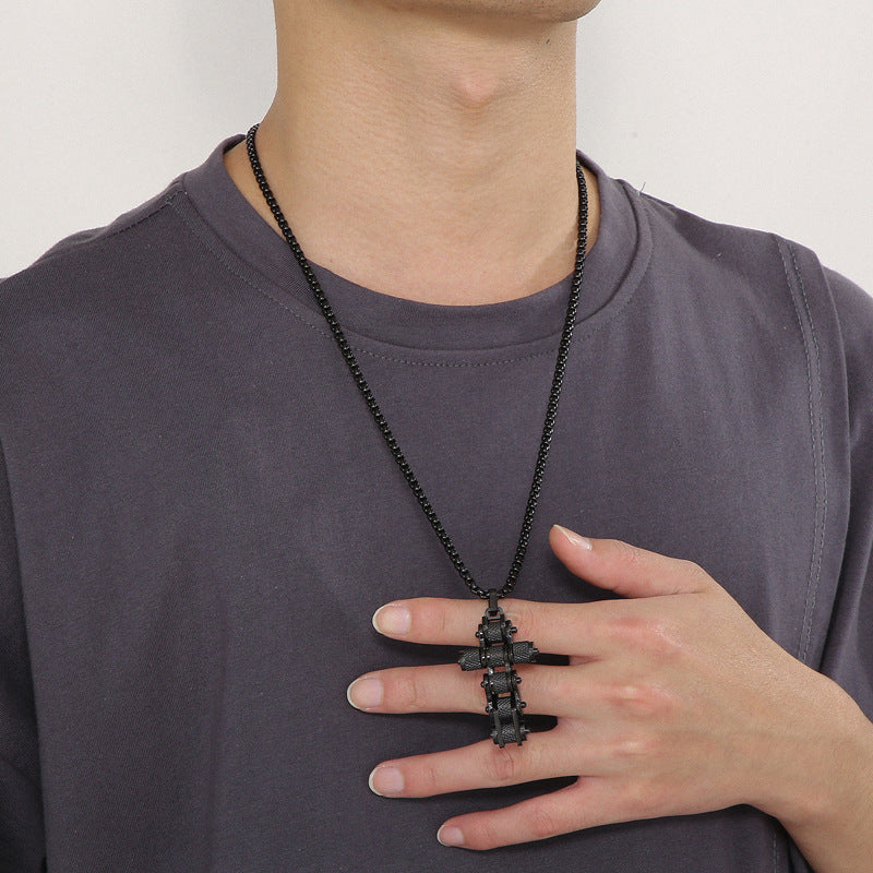 Creative Bicycle Chain Cross Pendant, Retro Hip-Hop Nightclub Men's Titanium Steel Square Pearl Necklace