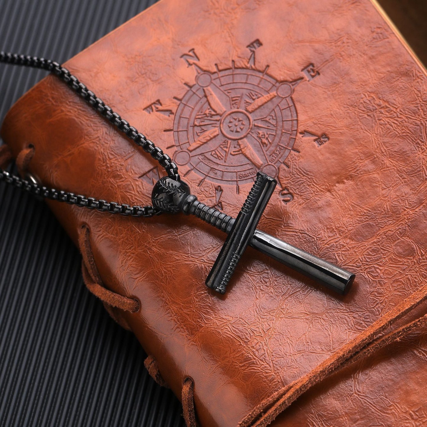 Planderful Titanium Steel Cross Necklace For Men Durable Hip Hop Style Pendant Jewelry