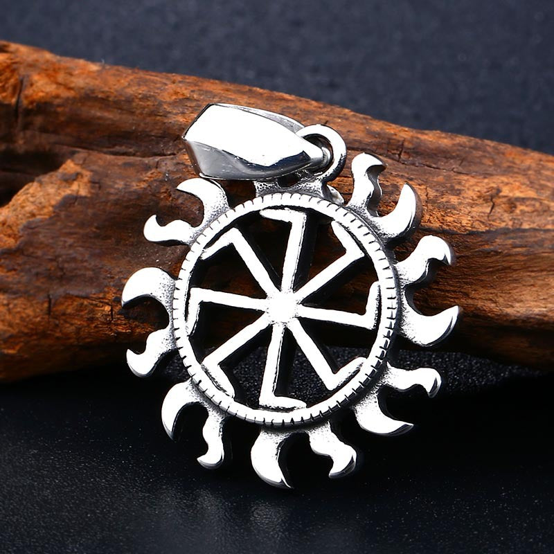 Trendy Men's Hollow Titanium Steel Sun Pendant - Stylish Stainless Steel Jewelry for Every Occasion