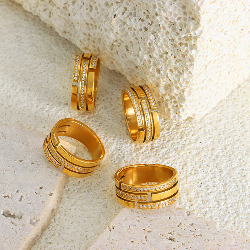 Elegant Zircon-Embellished Titanium Steel Ring for Stylish Women