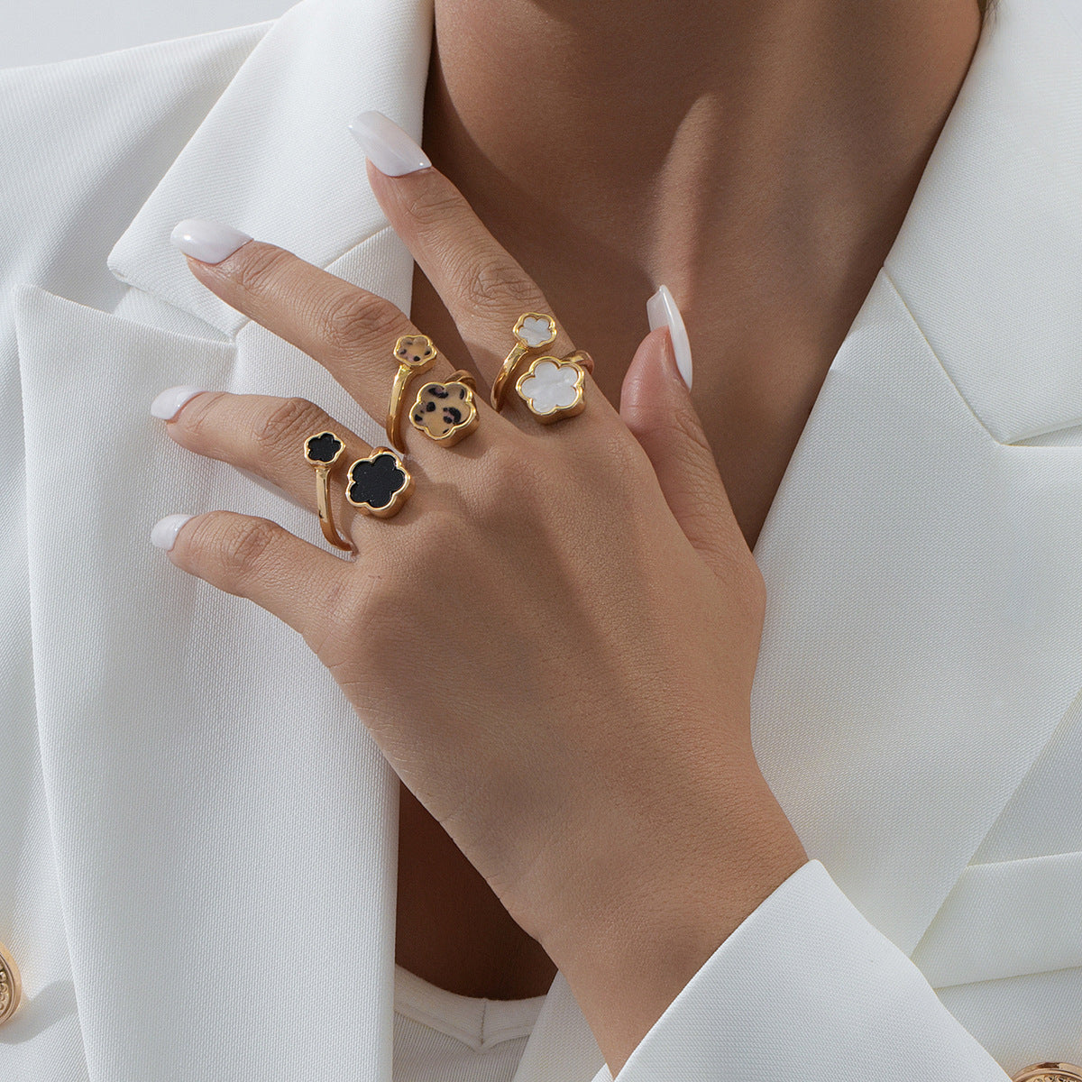 Elegant Leopard Print Bracelet and Ring Set for Women